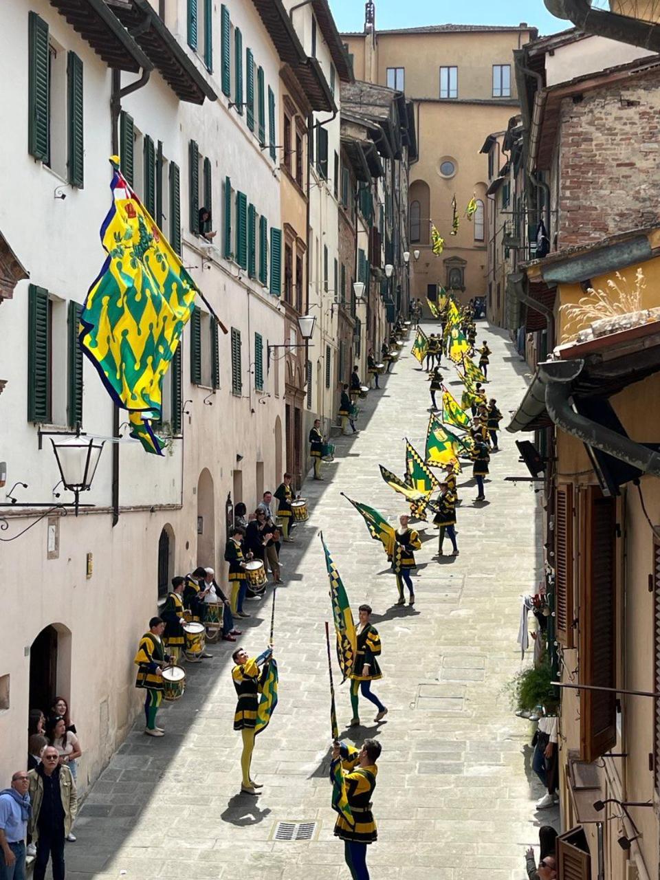 La Campanina-Nel Cuore Di Siena E Della Contrada Exterior foto